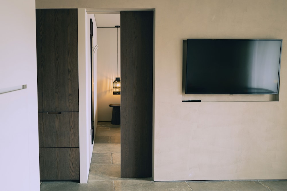 Zen Sea View Suite - Photo 8