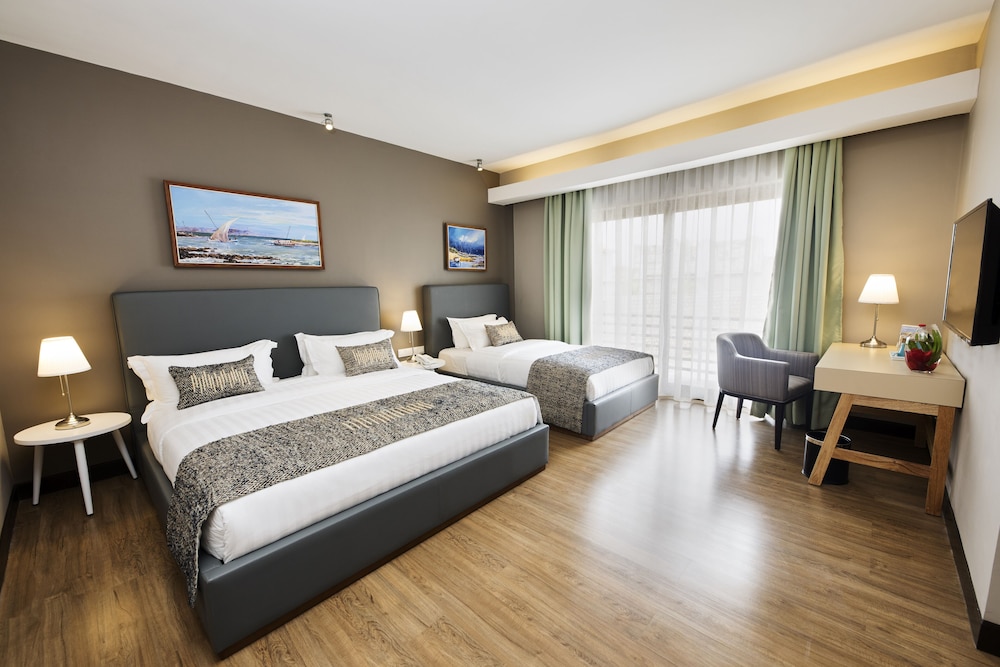 Standard Triple Room - Photo 1