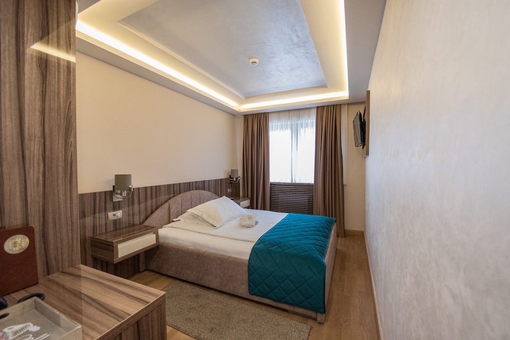 Economy Twin Room photo 1