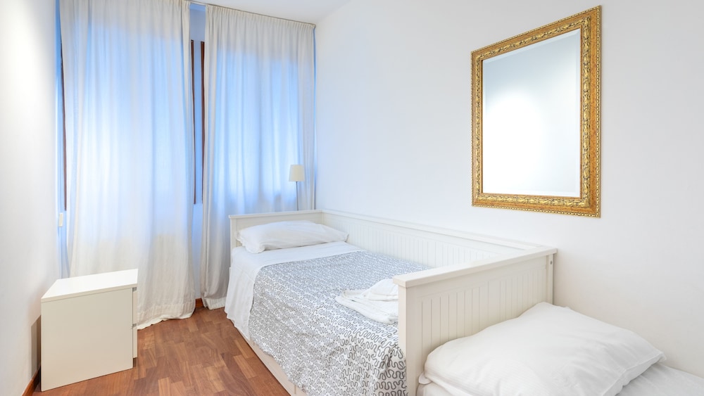 Apartment, 2 Bedrooms (Wi-Fi) photo 2