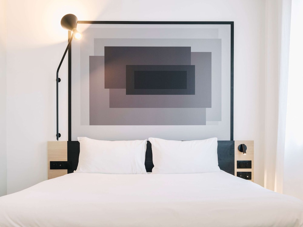 Standard Room, 1 Double Bed - Photo 10