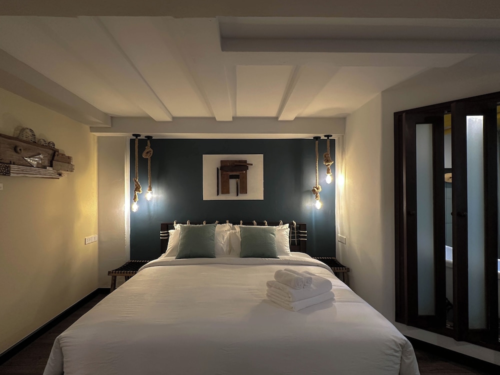 Family Quadruple Room, Balcony, City View