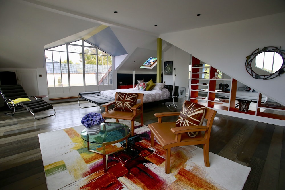 Executive Penthouse, 1 King Bed, Terrace, Garden View photo 1