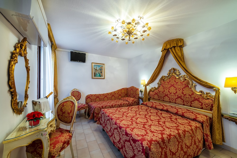 Triple Room photo 2