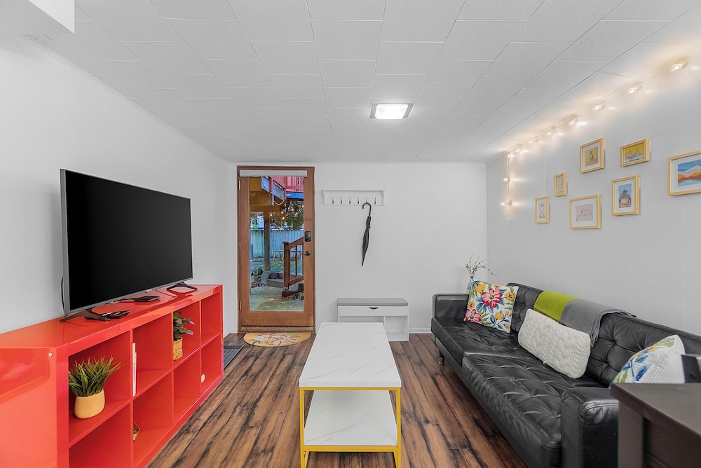 Apartment photo 1