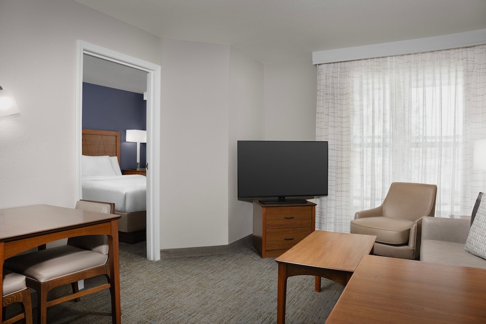 Suite, 1 Bedroom (Hearing Accessible) photo 1