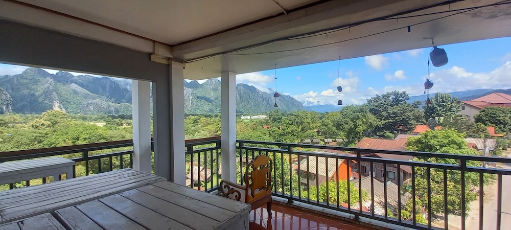 Deluxe Double Room, Balcony, Mountain View photo 3