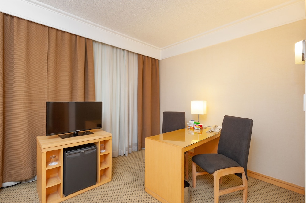 Deluxe Room, 2 Twin Beds - Photo 5