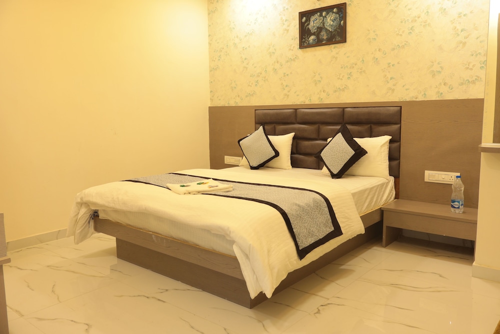 Luxury Room