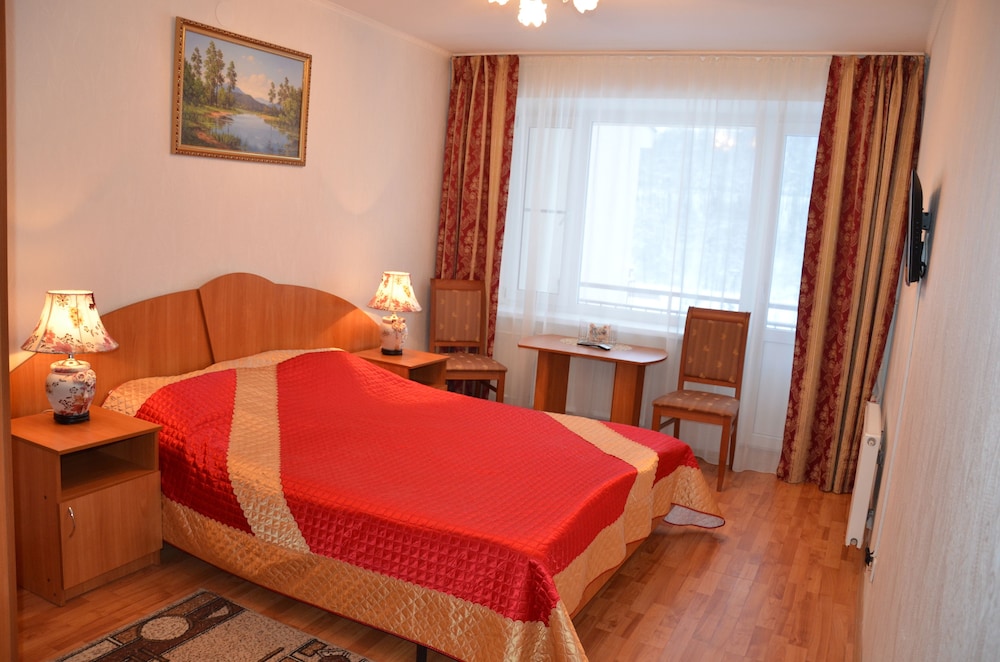 Standard Double or Twin Room photo 3