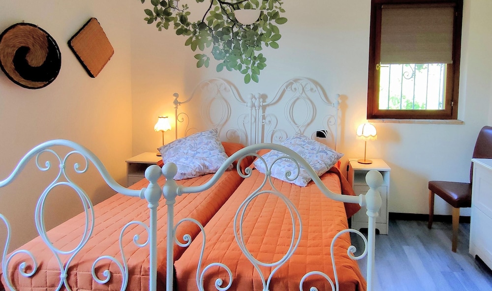 Villa photo 1