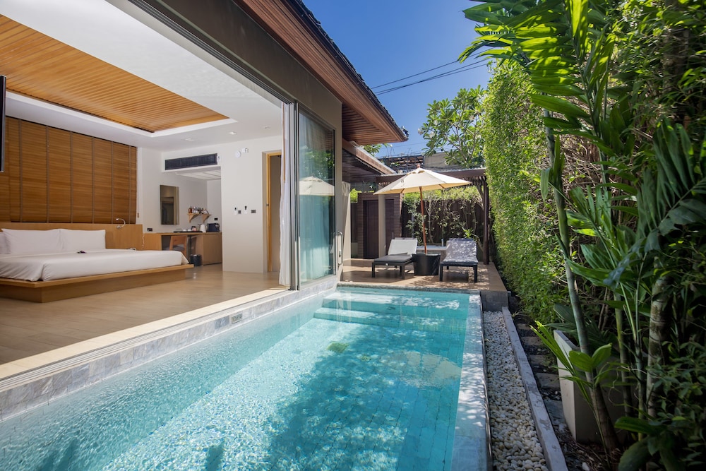 Deluxe Pool Villa (RoundTrip Airport Transfer) - Photo 1
