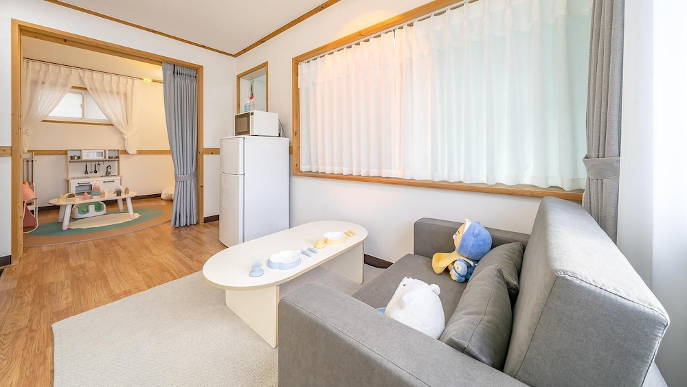Basic Room, 1 Bedroom (202 Belém) - Photo 2