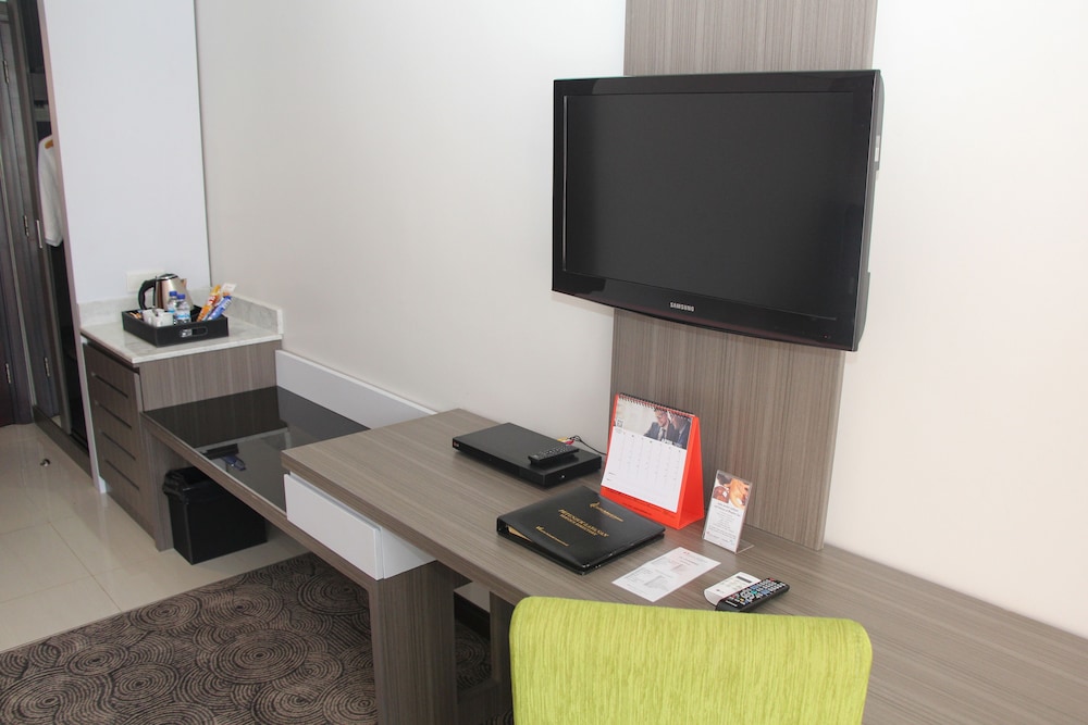 Executive Double Room - Photo 9