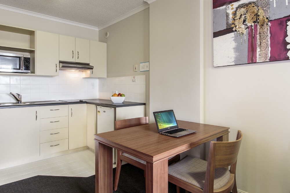 One Bedroom Apartment - Photo 12