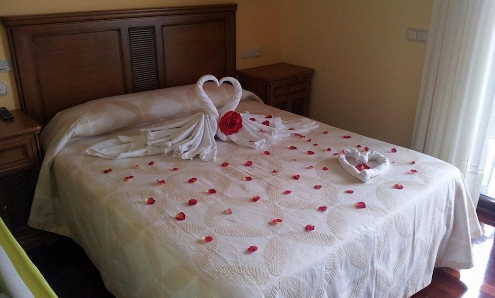 Superior Room, Balcony, Garden View photo 2