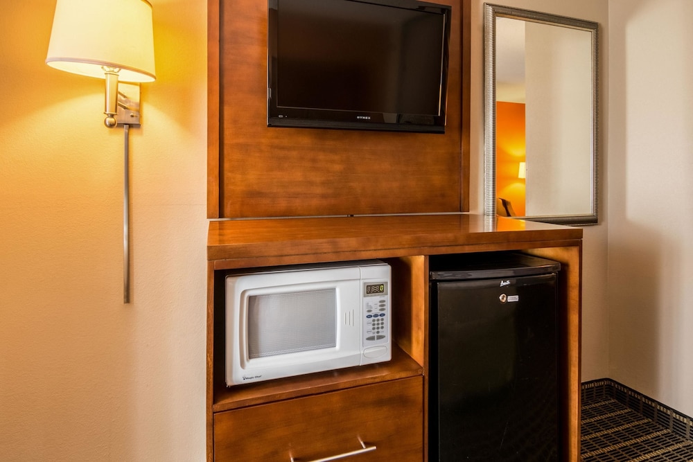 Suite, Non Smoking - Photo 9