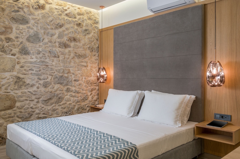 Superior Room - Photo 16