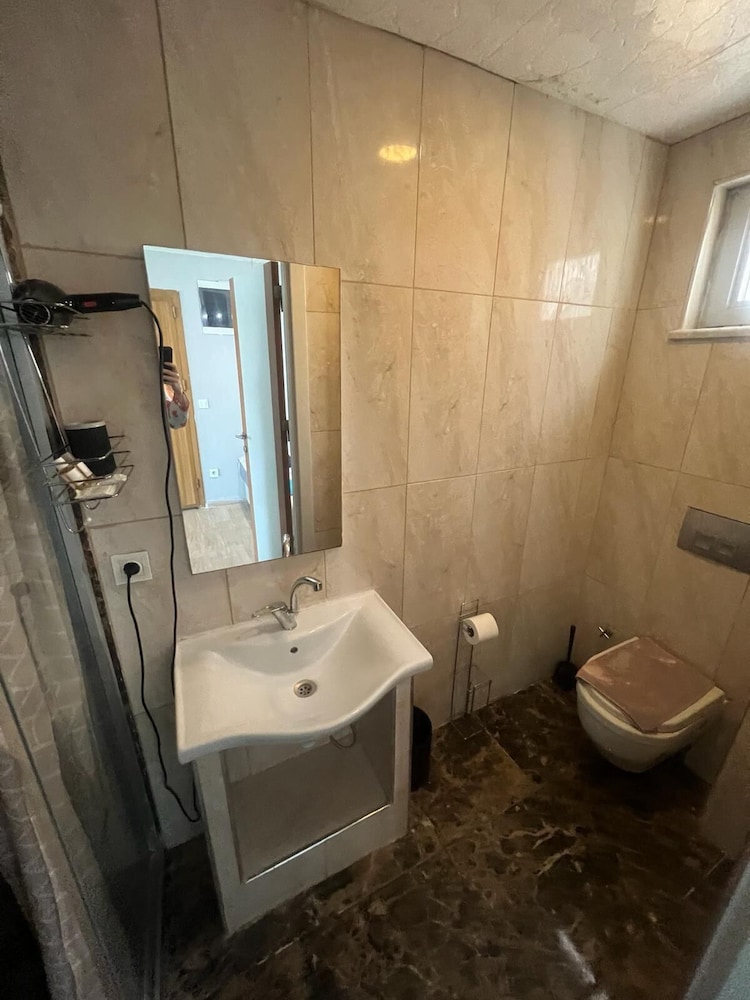 Superior Double Room, 1 Bedroom, City View photo 2