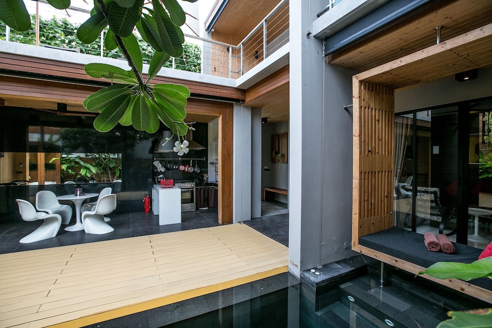 Two Bedroom Pool Residence - Photo 8
