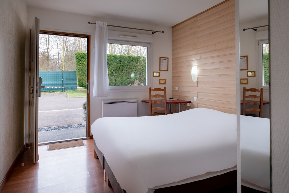 Comfort Room - Photo 9