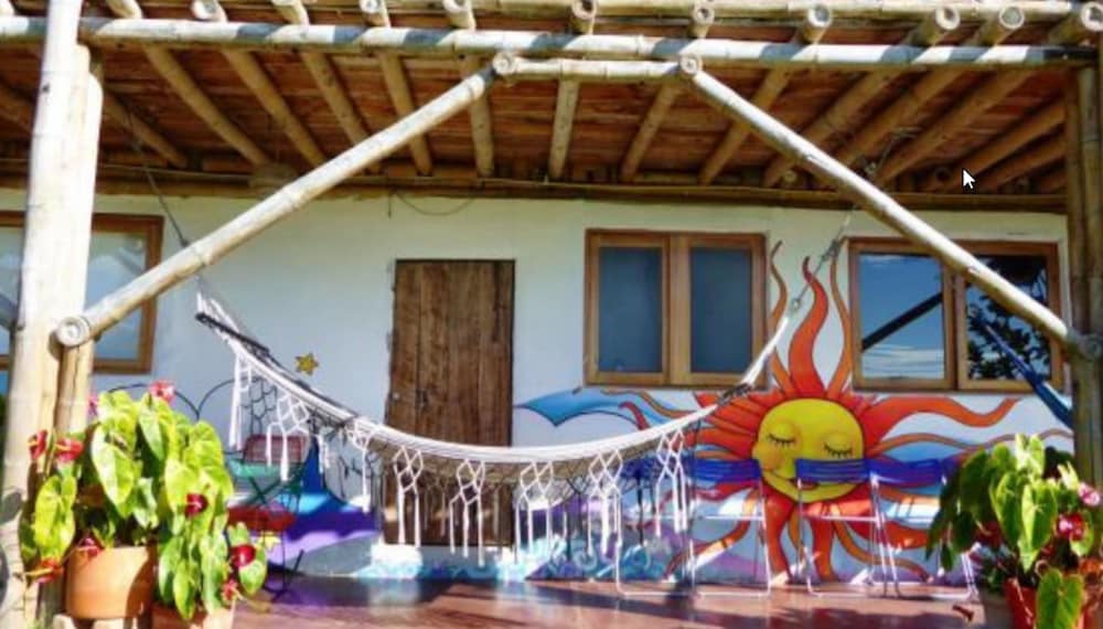 Tierra photo 1