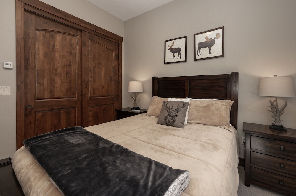 House, 4 Bedrooms photo 2