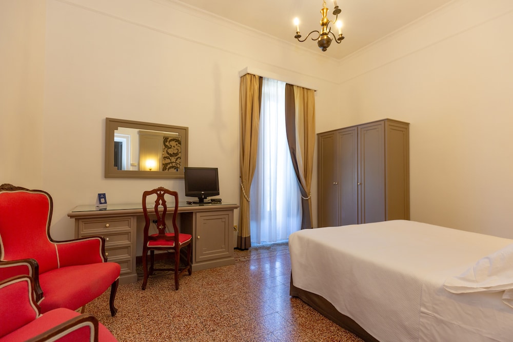 Classic Room, City View photo 3