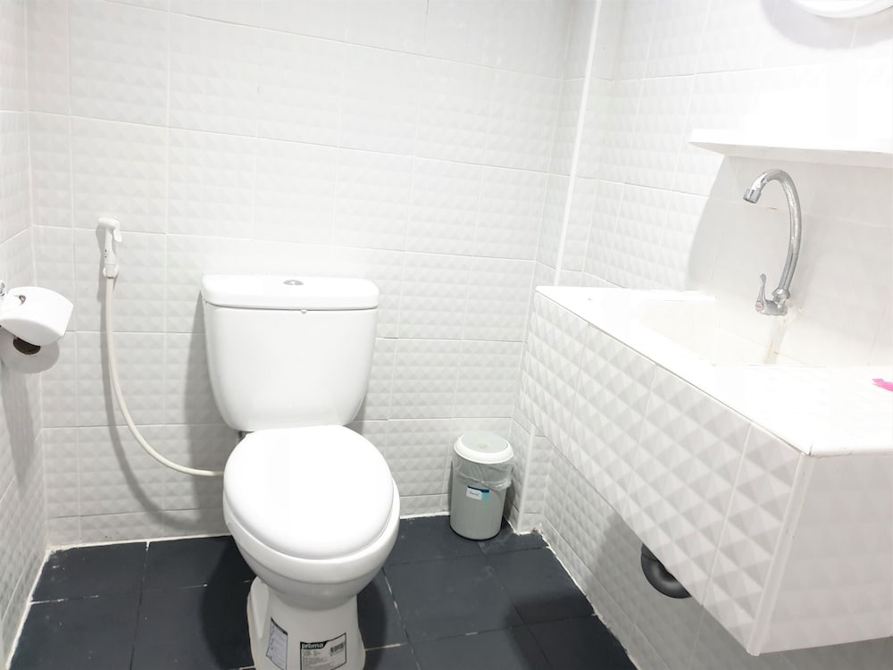 Standard Double Room - Photo 4