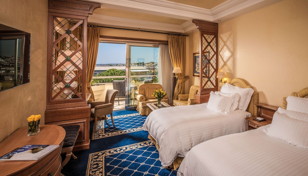 Room, 2 Twin Beds (Imperial, Spa and Club Lounge Access)