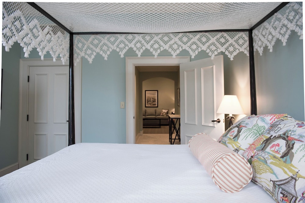 Suite photo 1