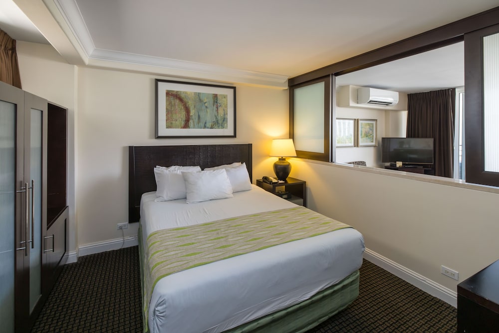 Condo, 1 Bedroom, Partial Ocean View - Photo 1