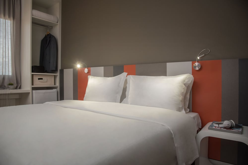 Standard Casal - 1 Cama Queen