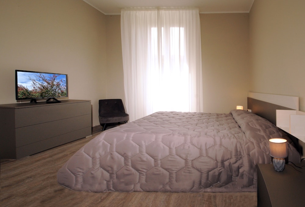 Panoramic Suite - Photo 2