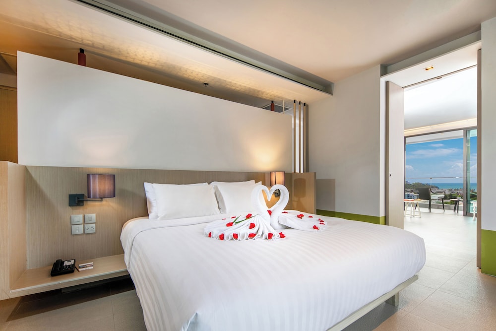 Executive Suite, Sea View