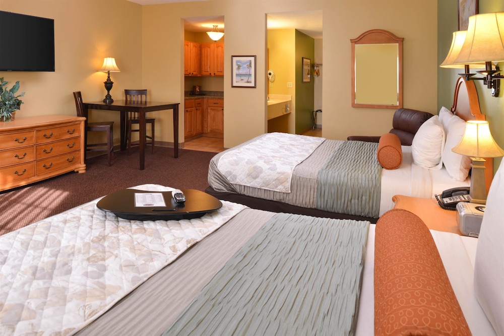 Suite, 2 Queen Beds, Non Smoking, Kitchenette photo 1