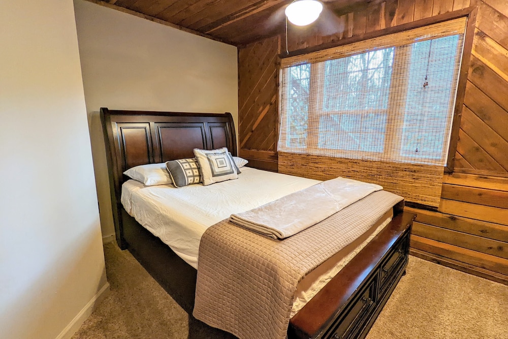 House (5 Bedrooms)