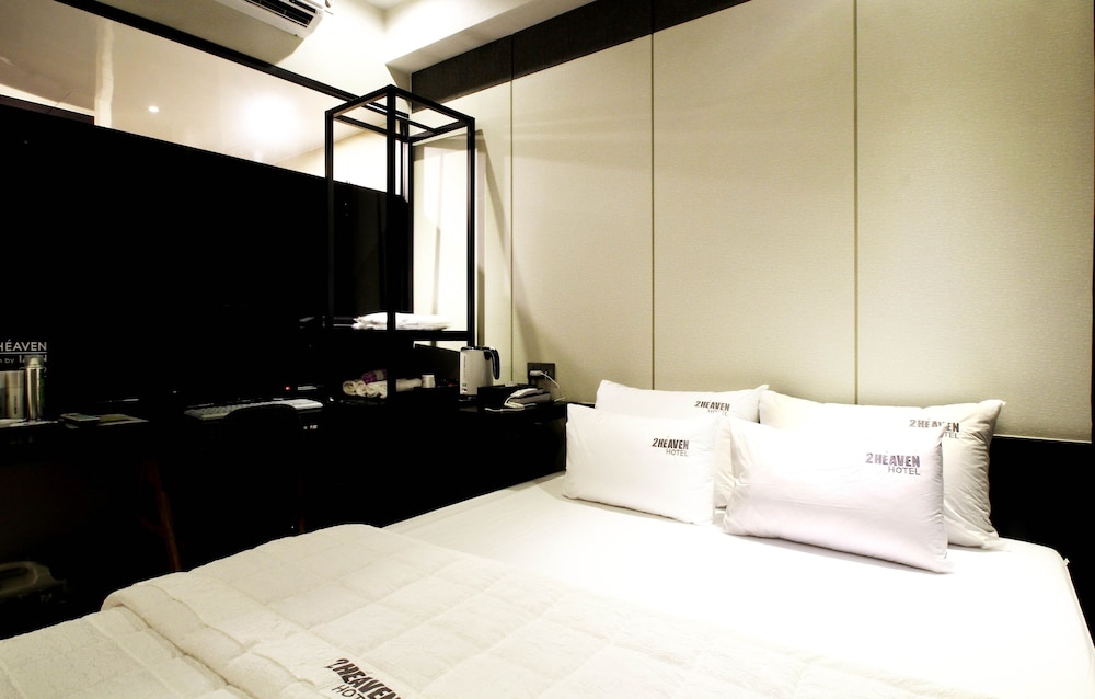 Standard Room photo 2