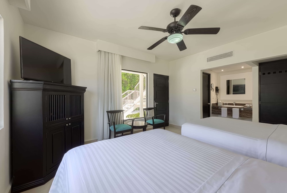 Superior Room - Photo 6