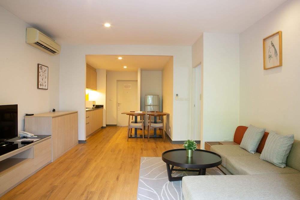 One Bed Residence photo 2