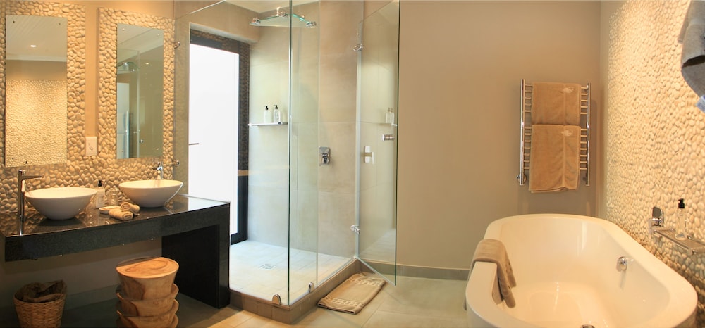 Superior Room, Garden View photo 2