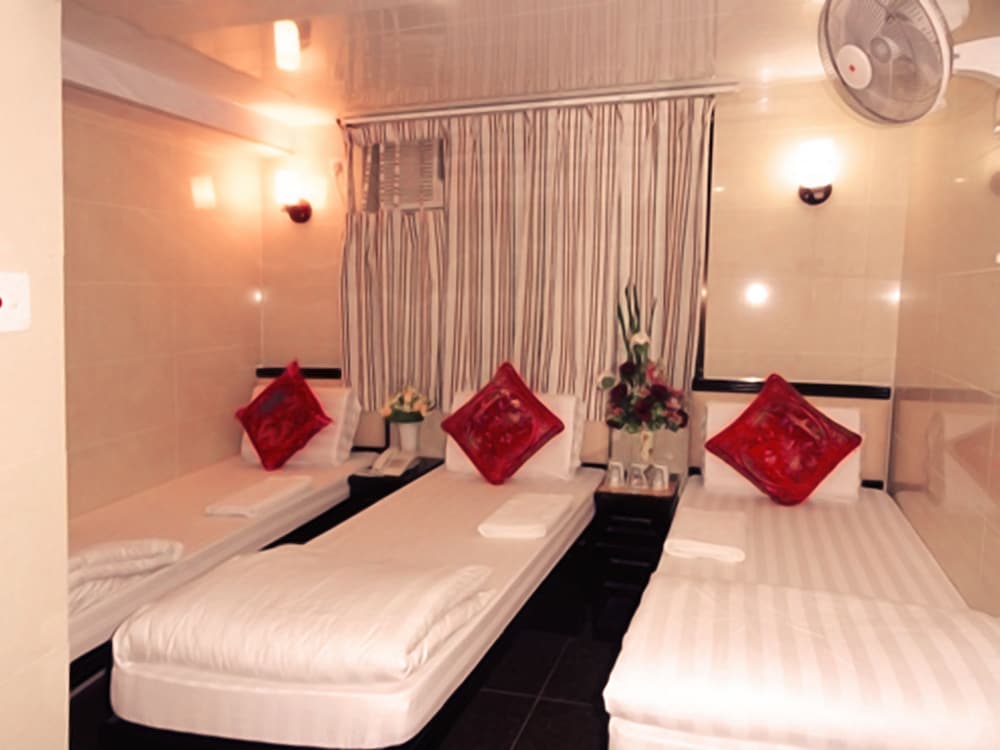 Deluxe Triple Room photo 1