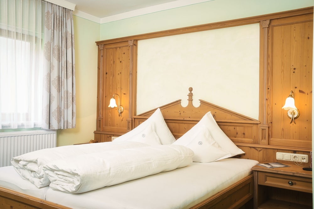Economy Double Room - Photo 1