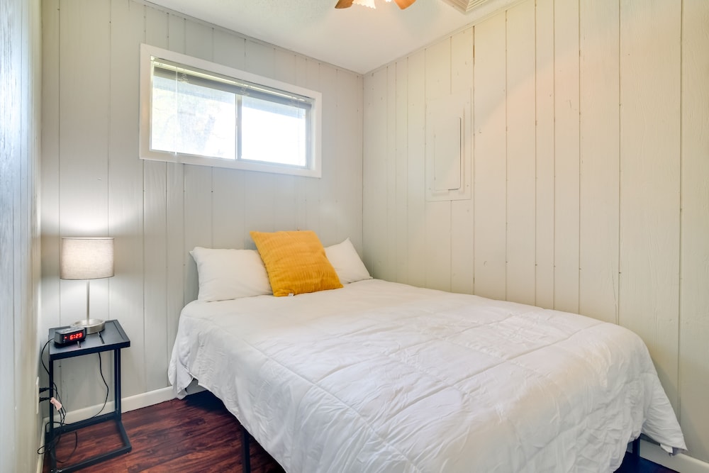House (2 Bedrooms) photo 3
