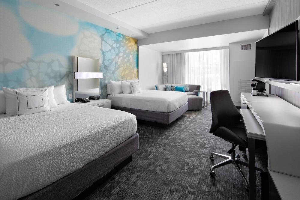 Room, Multiple Beds - Photo 1