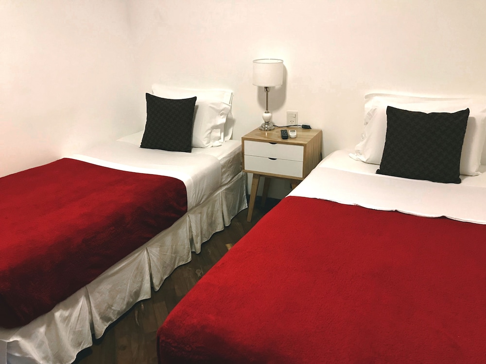 Family Apartment, 2 Bedrooms, Balcony photo 3