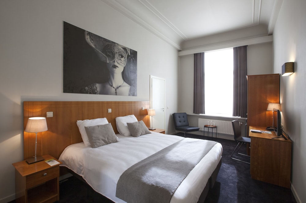 Standard Double Room - Photo 1