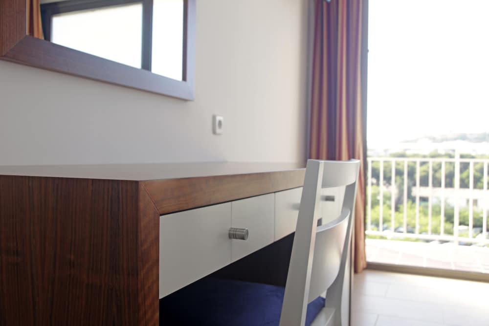 Twin Room, Terrace (2 Adults + 1 Child)