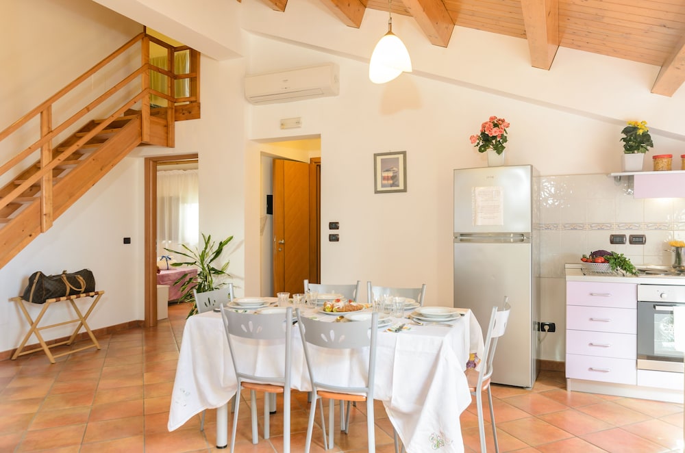 Deluxe Apartment, 2 Bedrooms, Accessible, Non Smoking photo 3