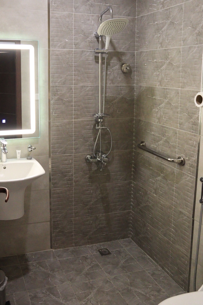 Double or Twin Room - Photo 2